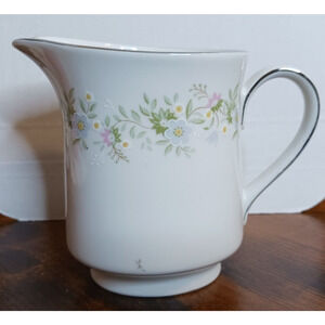 Vintage Johann Haviland Bavaria Germany Forever Spring Cream Pitcher 4"